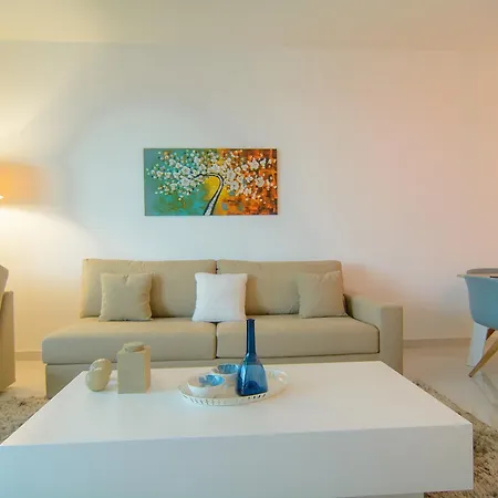 Daire Belaire 4 Bedroom