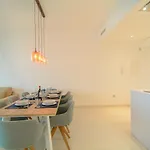 Appartement Belaire 4 Bedroom *