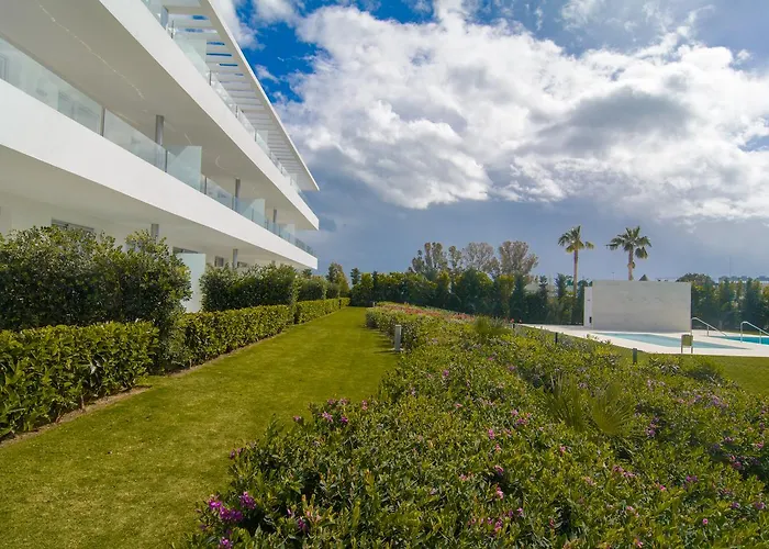 Belaire 4 Bedroom Appartement