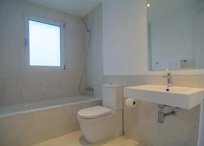 Appartement Belaire 4 Bedroom *